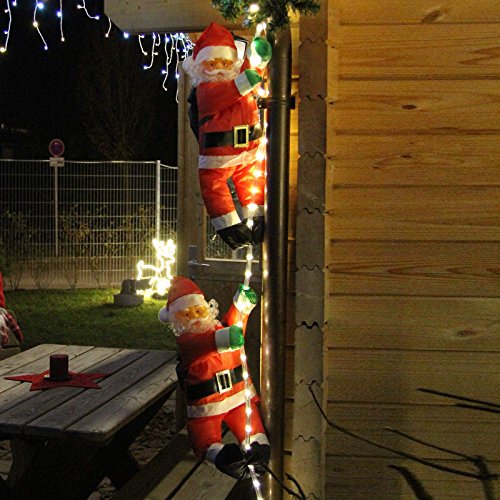 Zwei Weihnachtsmänner hängend